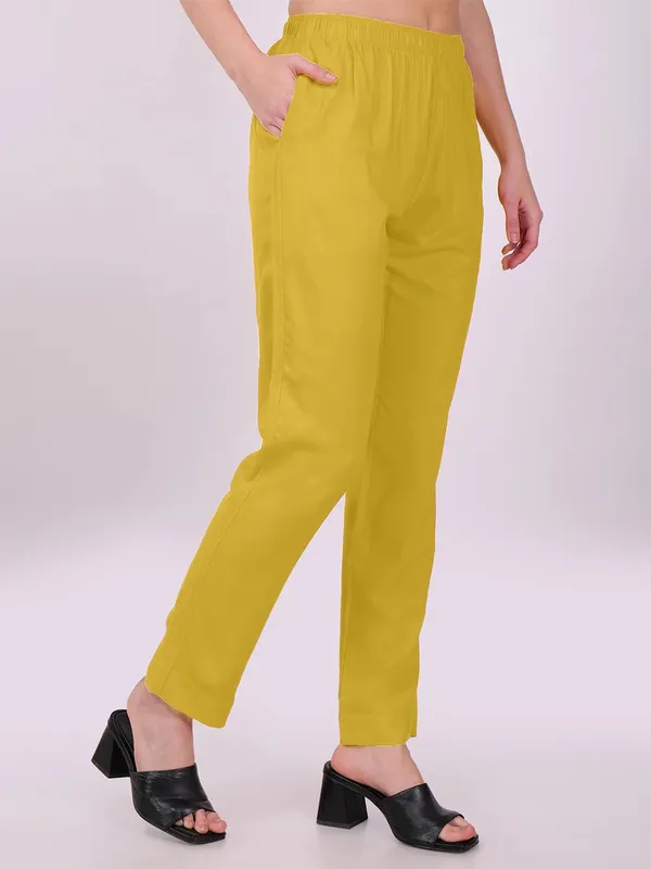 Yellow_Relaxed_Fit_Pants_for_Women