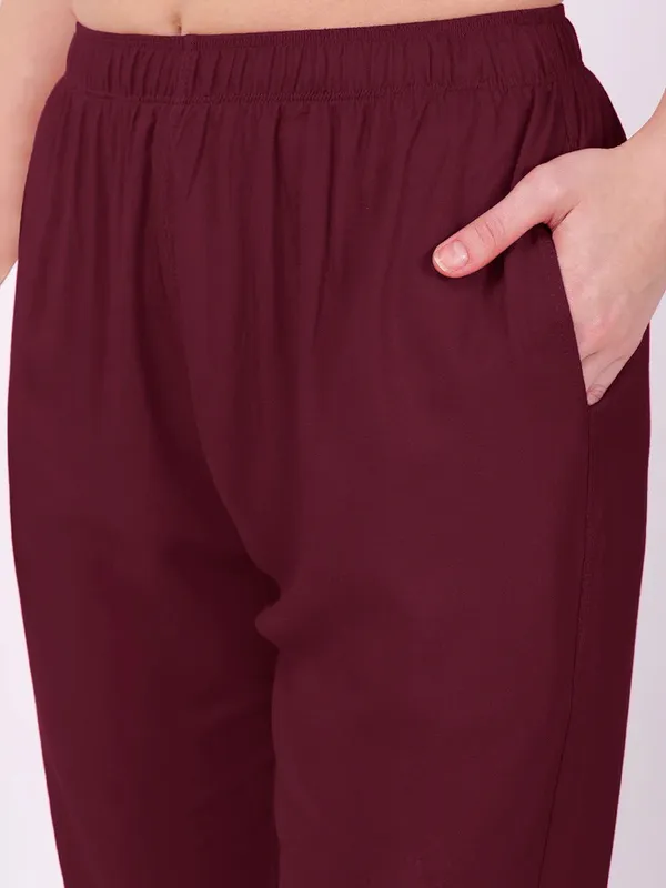 Burgundy_Straight_Fit_Pants_for_Women