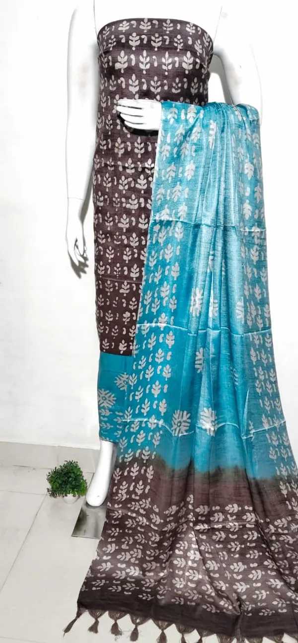 malwari_cotton_batik_print_suit_piece