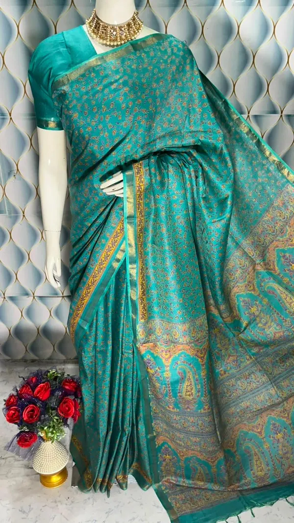 Malwari_Silk_Ajrak_Print_Saree_For_Women