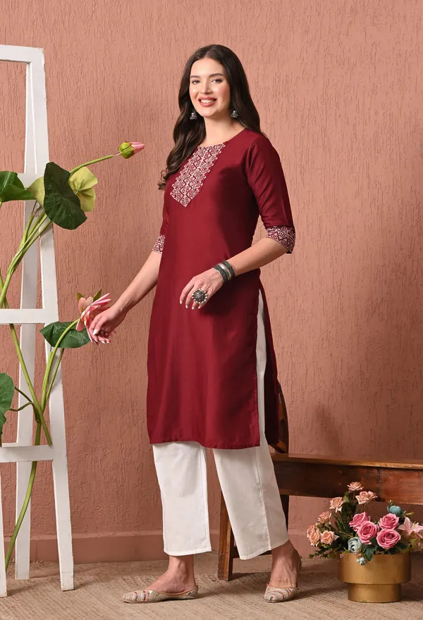 Maroon_Rayon_Straight_Embroidered_Kurta_For_Women