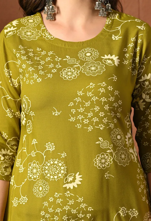 Olive_Green_Rayon_Straight_Floral_Print_Kurta_For_Women
