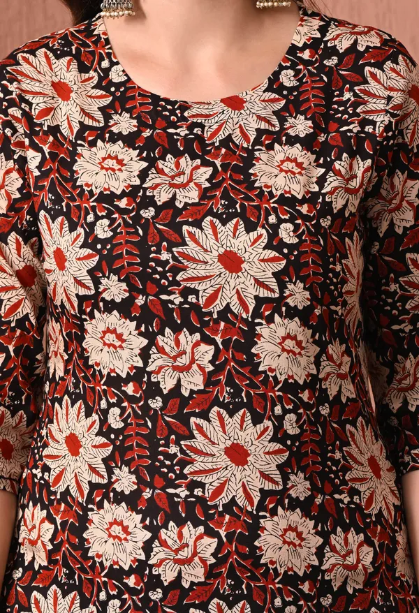 Black_Rayon_Straight_Floral_Print_Kurta_For_Women