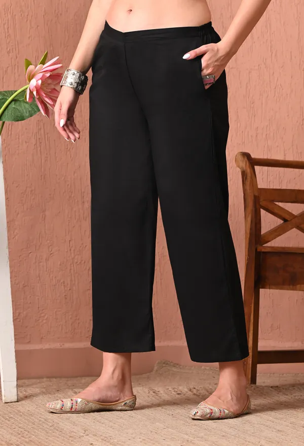 Black_Rayon_Straight_Fit_Ankle-Length_Pant_For_Women