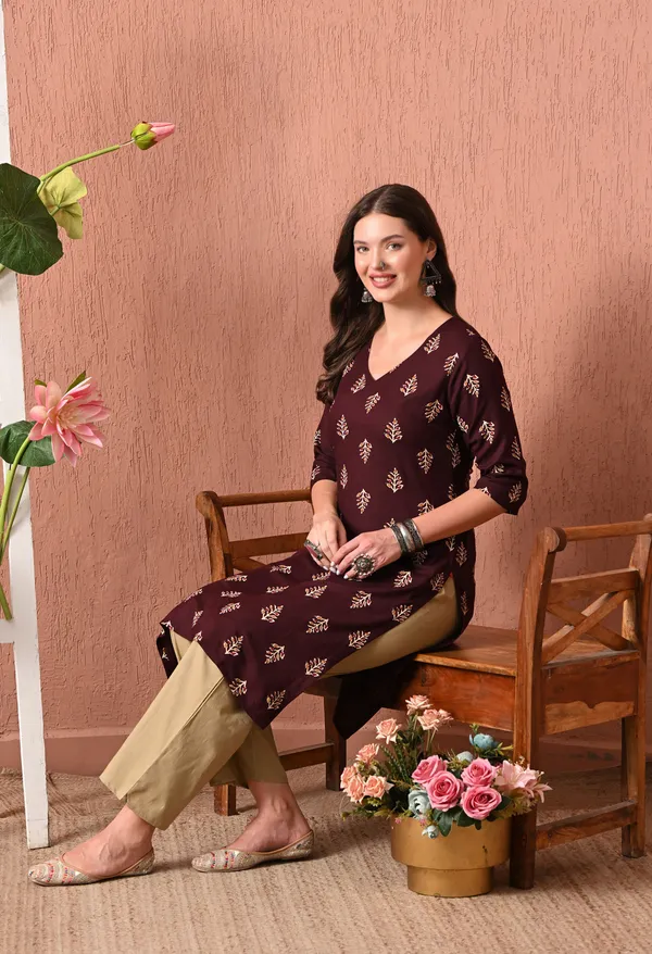 Maroon_Rayon_Straight_Printed_Kurta_For_Women