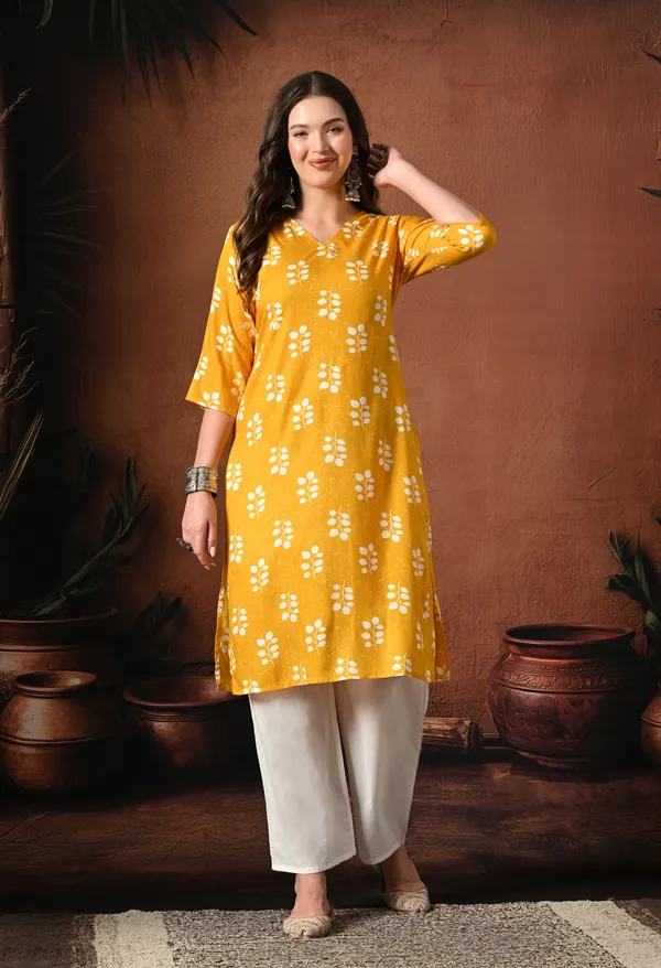 Yellow_Rayon_Straight_Printed_Kurta_For_Women