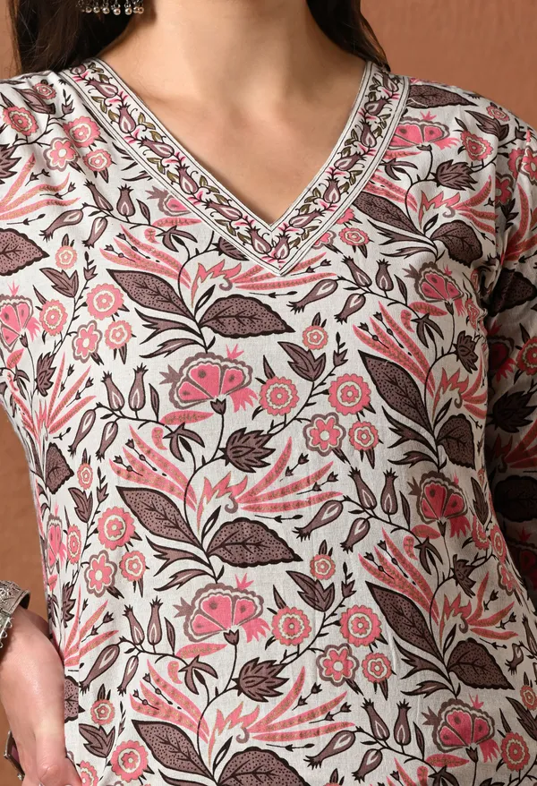 Multicolor_Rayon_Straight_Floral_Print_Kurta_Pant_With_Dupatta_For_Women