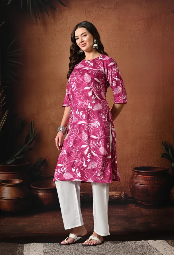 Magenta_Rayon_Straight_Floral_Print_Kurta_For_Women