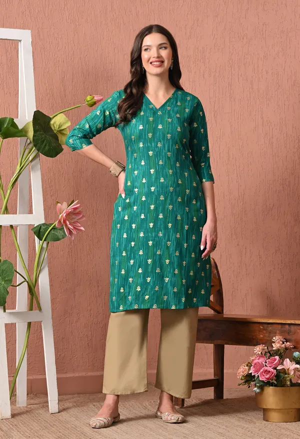 Green_Rayon_Straight_Floral_Print_Kurta_For_Women