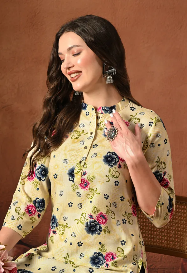 Yellow_Rayon_Straight_Floral_Print_Kurta_For_Women