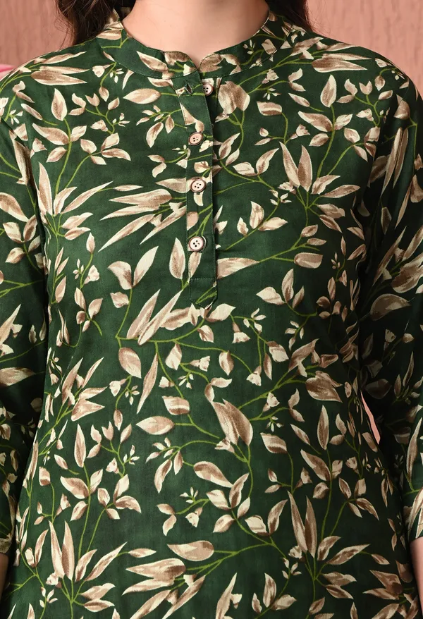 Dark_Green_Rayon_Straight_Floral_Print_Kurta_For_Women