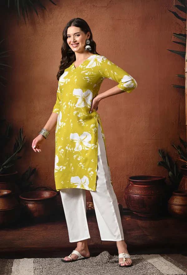 Mustard_Yellow_Rayon_Straight_Floral_Print_Kurta_For_Women