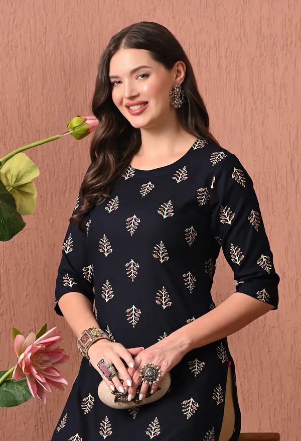Black_Rayon_Straight_Leaf_Print_Kurta_For_Women