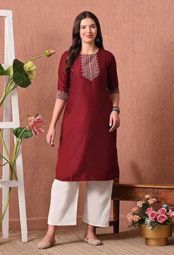 Maroon_Rayon_Straight_Embroidered_Kurta_For_Women