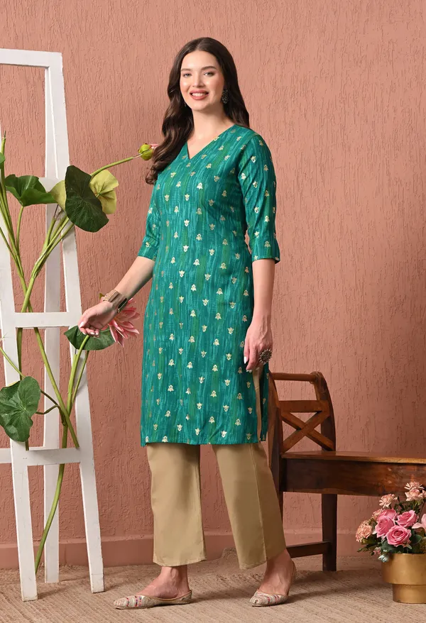 Green_Rayon_Straight_Floral_Print_Kurta_For_Women
