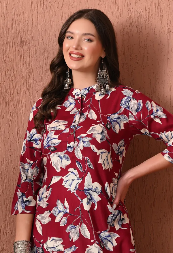 Maroon_Rayon_Straight_Floral_Print_Kurta_For_Women