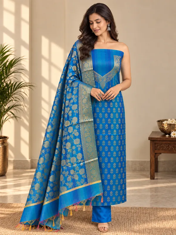 Blue_Printed_Straight_Kurta_Set_With_Dupatta_For_Women