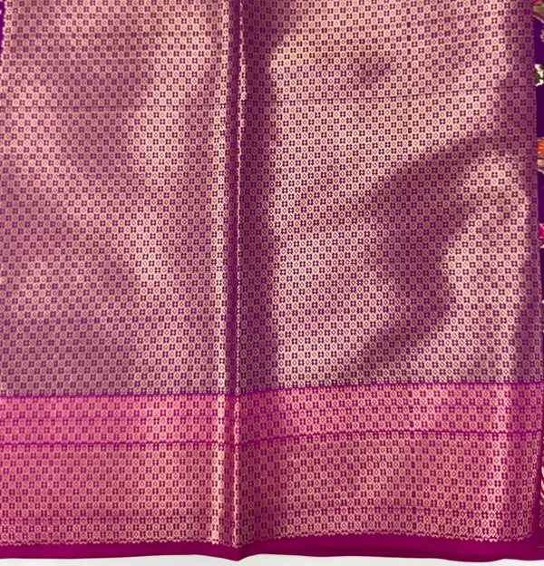 Purple_Floral_Woven_Saree_For_Women