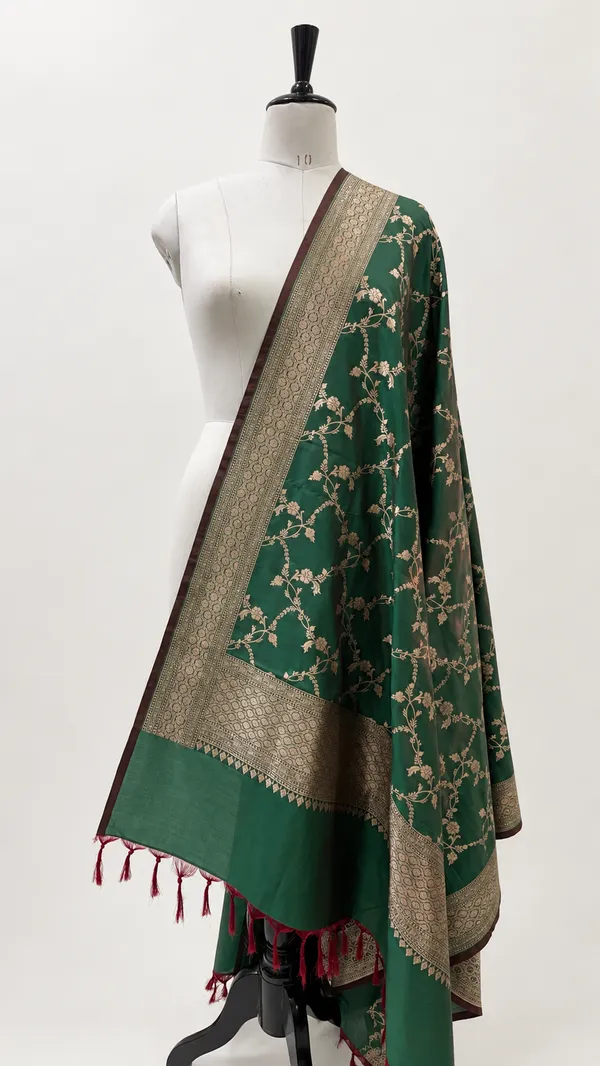 Emerald_green_Brocade_zari_Dupatta
