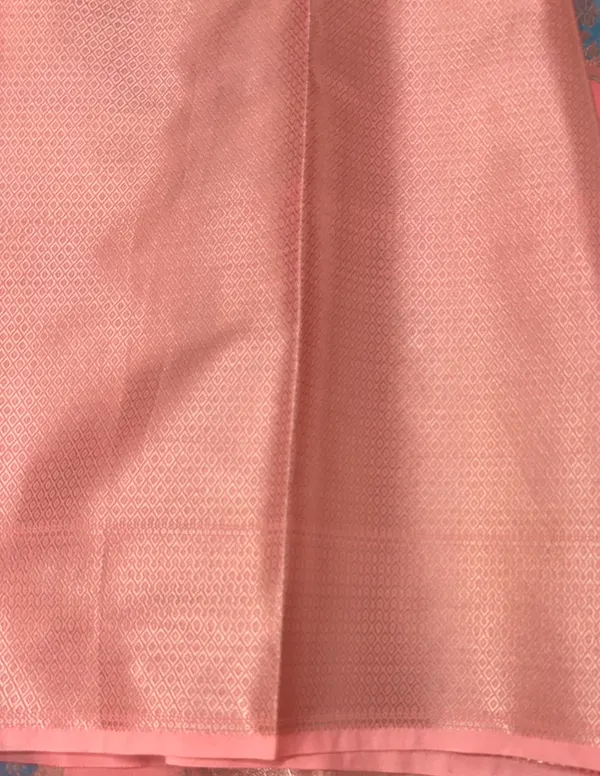 Pink_Silk_Woven_Saree_For_Women