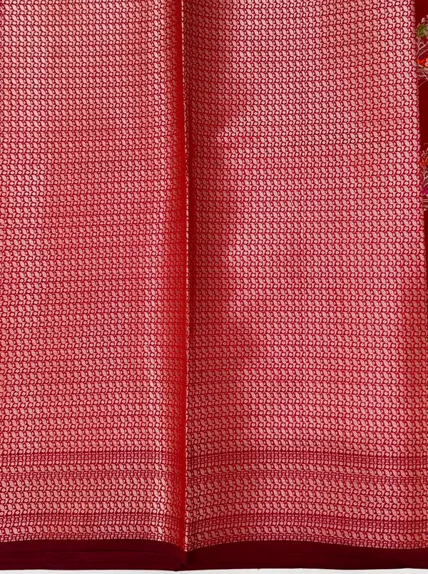 Red_Brocade_Saree_For_Women