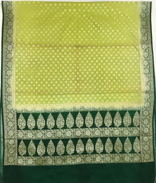 Green_Woven_Saree_for_Women
