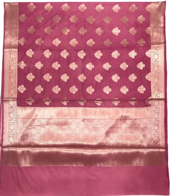 Magenta_Art_Moonga_Silk_Woven_Zari_Saree_For_Women
