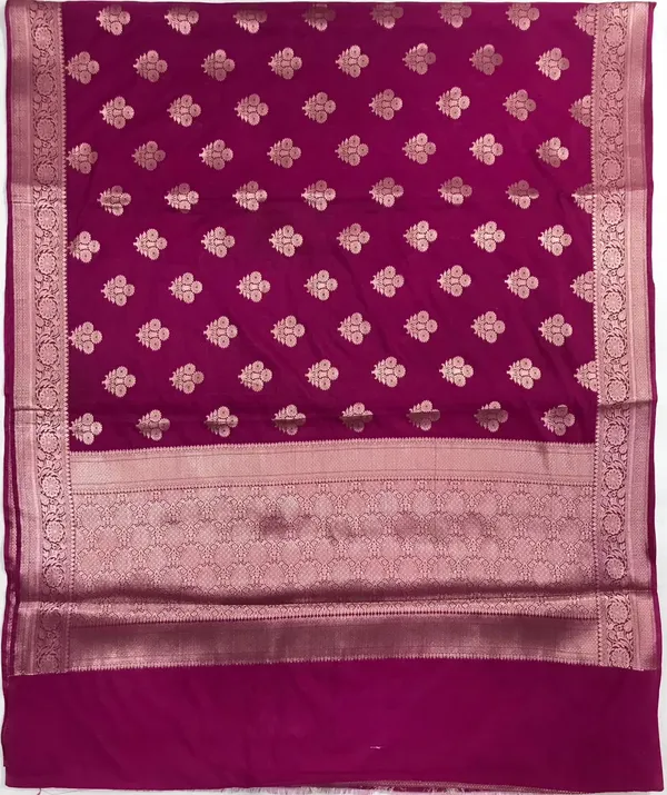 Magenta_Silk_Woven_Saree_For_Women