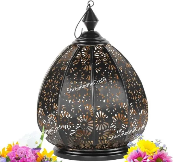 Metal_Traditional_Floral_Cutwork_Lantern