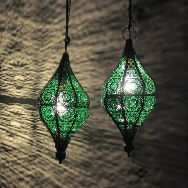 Metal_Moroccan_Pattern_Hanging_Lantern_Green