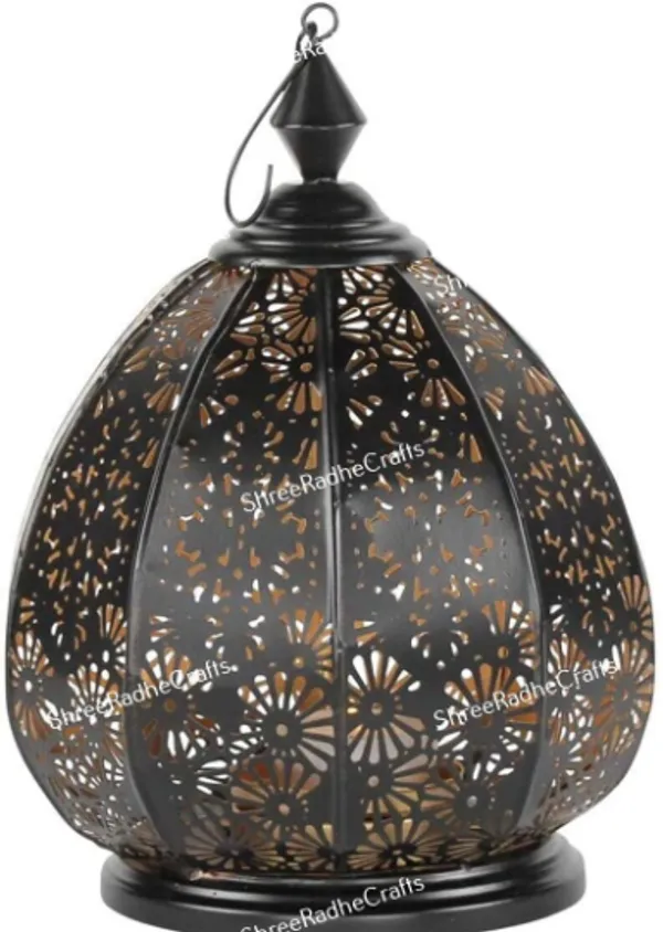Metal_Traditional_Floral_Cutwork_Lantern