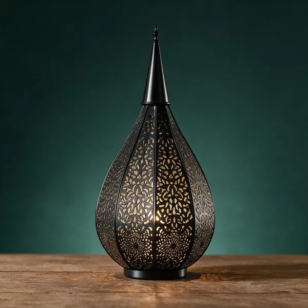 Metal_Moroccan_Filigree_Table_Lantern