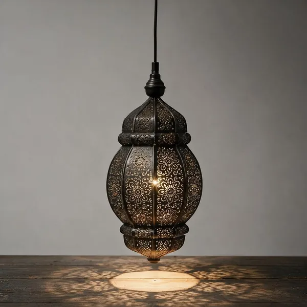 Metal_Moroccan_Pattern_Pendant_Lamp_Black