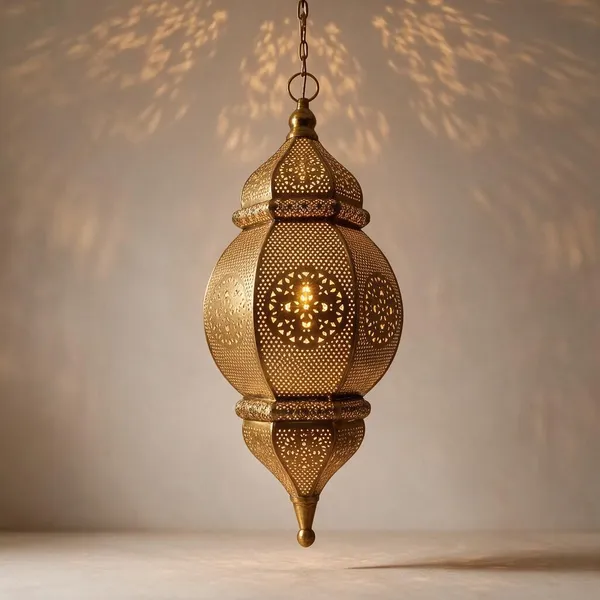 Metal_Moroccan_Pattern_Hanging_Lantern