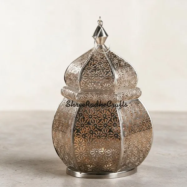 Metal_Moroccan_Floral_Cutwork_Hanging_Lantern