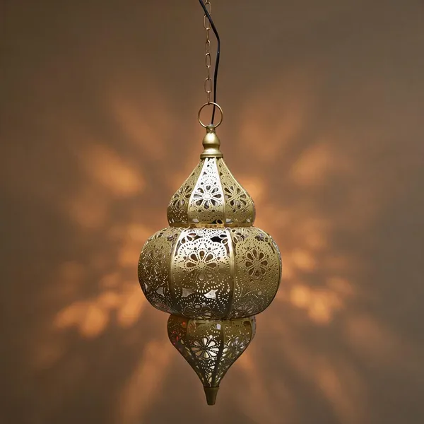 Metal_Decorative_Floral_Cutwork_Hanging_Lantern
