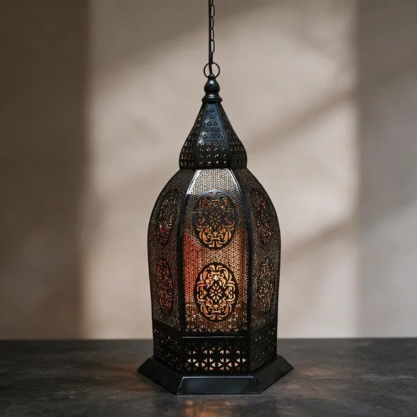 Metal_Moroccan_Floral_Pattern_Hanging_Lantern_Black