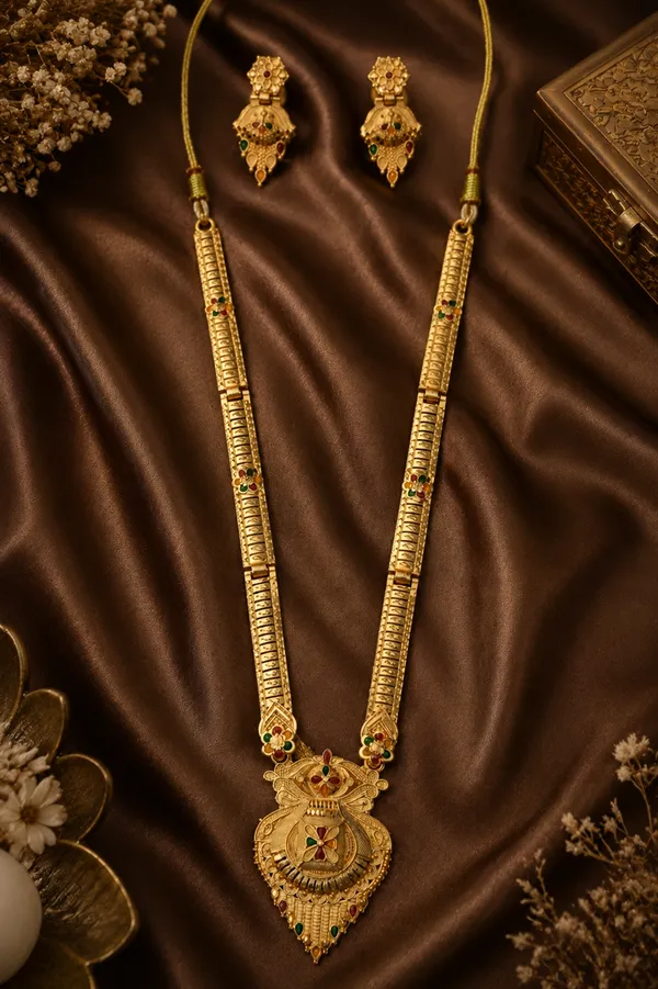 Gold_Alloy_Long_Traditional_Necklace_And_Earrings_Set_For_Women