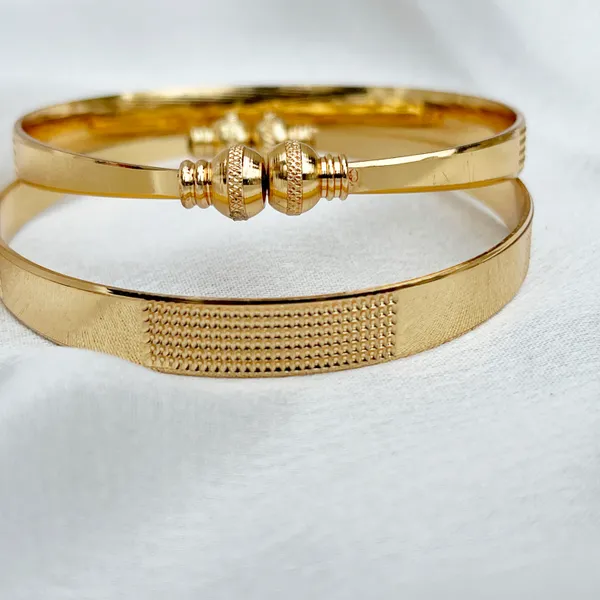 Gold_Brass_Broad_Textured_Bangle_Set_Of_2_For_Women