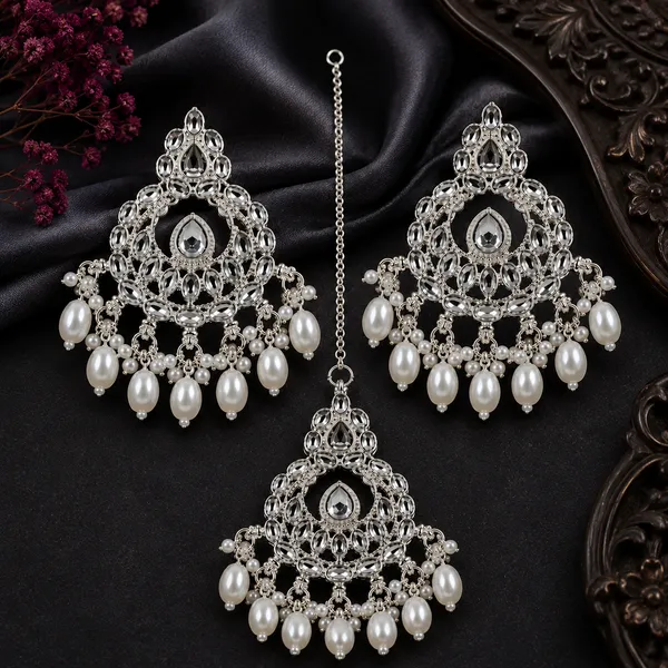Silver_Alloy_Pearl_Chandelier_Earrings_And_Maang_Tikka_Set_For_Women