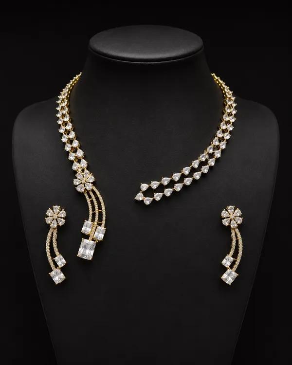 Silver_Crystal_Stone_Floral_Necklace_Set_For_Women