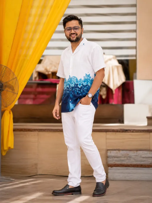 White_And_Navy_Blue_Mens_Shirt