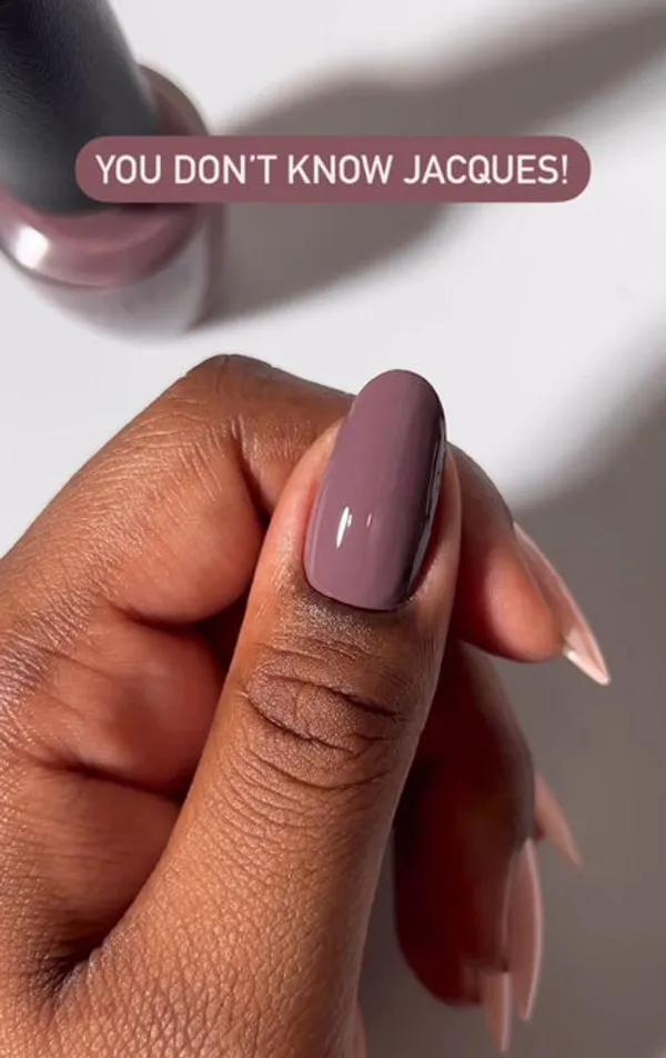 Soft_Mauve_Nails
