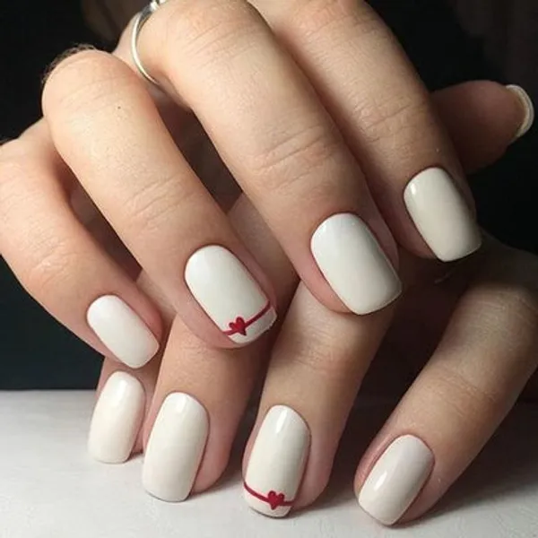 Red_Heart_Nails