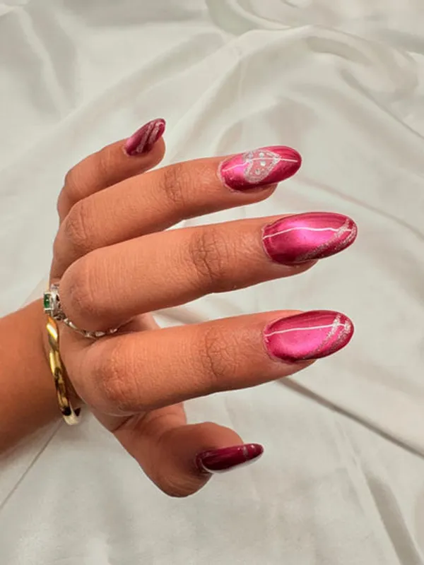 Magenta_Cateye_Silver_Heart_Nails