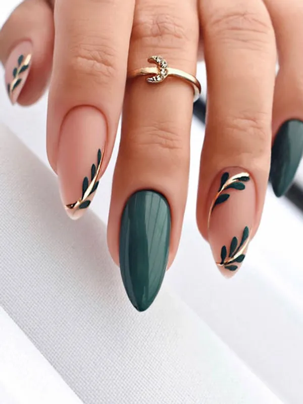 Green_Flower_Nails