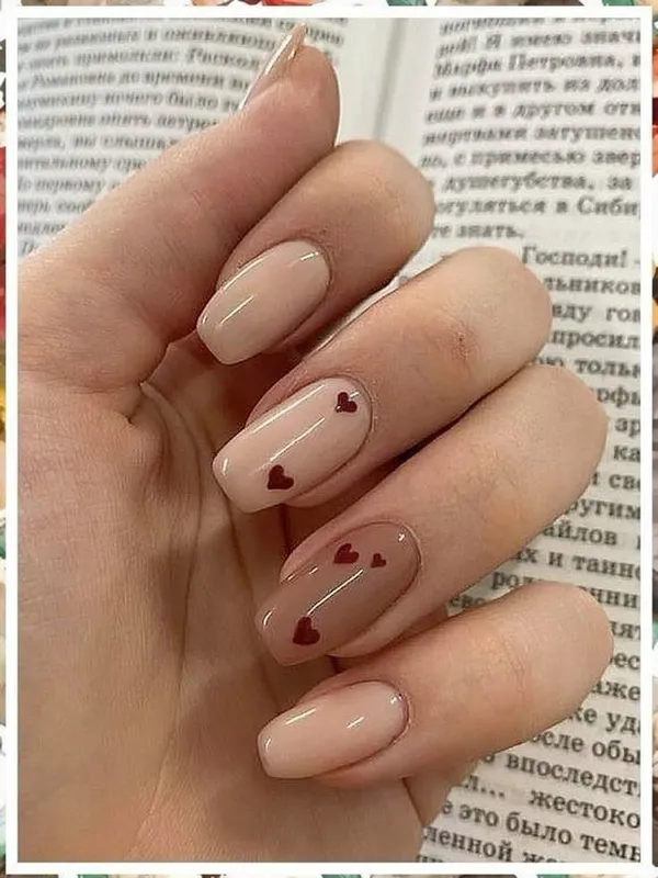 Nude_Red_Heart_Nails