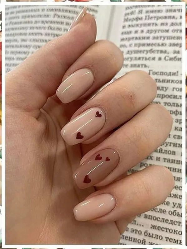 Nude_Red_Heart_Nails