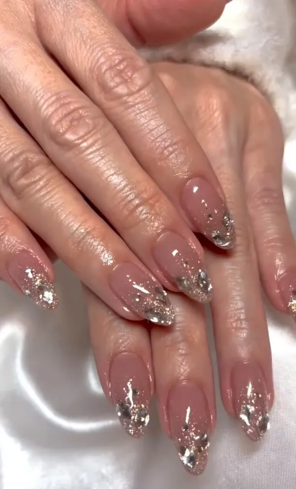 Diamond_Glitter_Nails