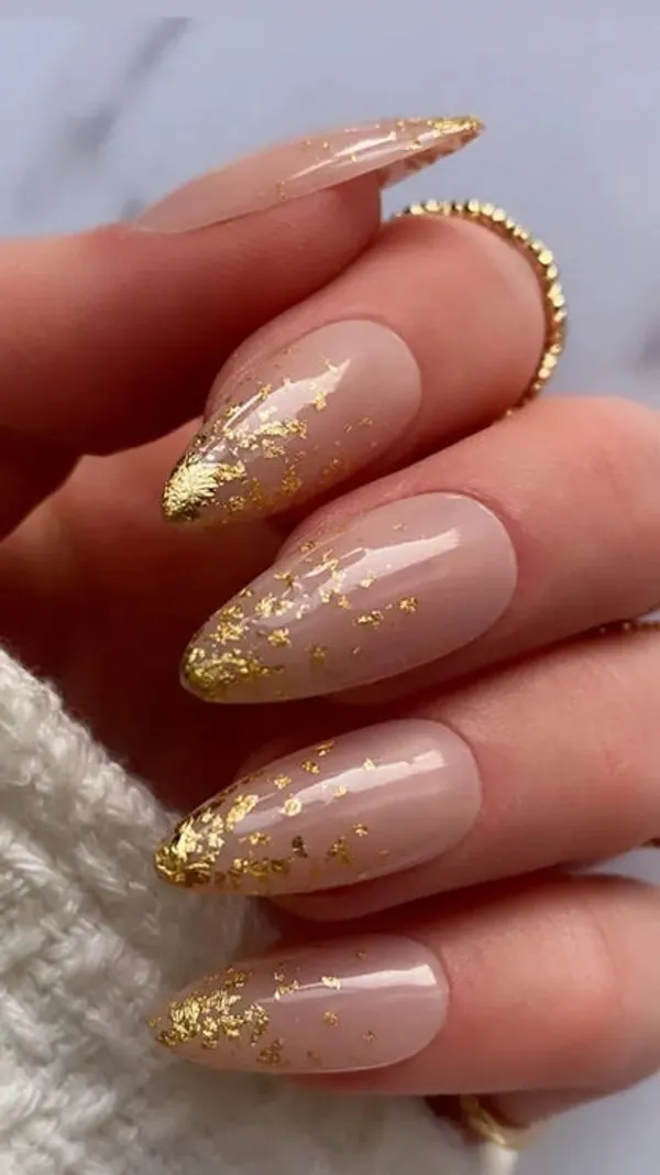 Gold_Foil_Ombre_Nails